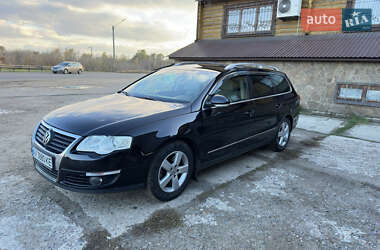 Универсал Volkswagen Passat 2005 в  фото 17 Универсал Volkswagen Passat 2005 в