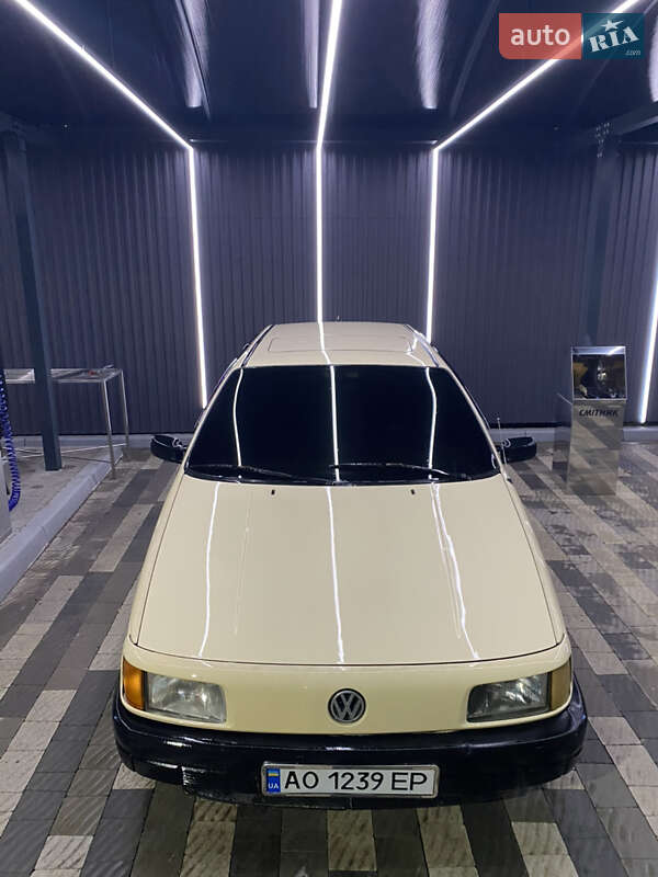 Седан Volkswagen Passat 1991 в Ужгороде фото 34 Седан Volkswagen Passat 1991 в Ужгороде