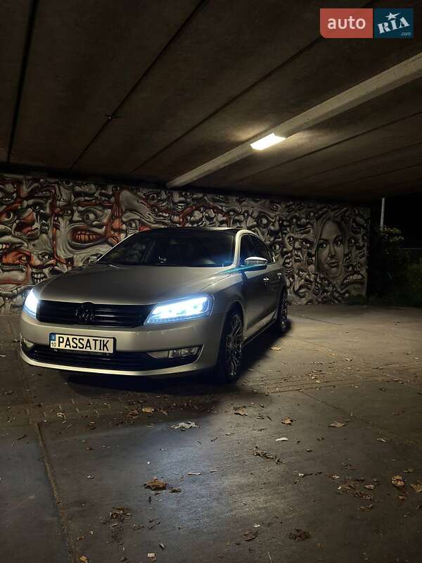Седан Volkswagen Passat 2013 в Сквирі