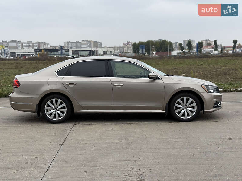Седан Volkswagen Passat 2015 в Киеве фото 3 Седан Volkswagen Passat 2015 в Киеве