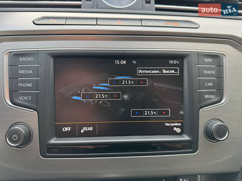 Універсал Volkswagen Passat 2015 в Мукачевому фото 19 Універсал Volkswagen Passat 2015 в Мукачевому