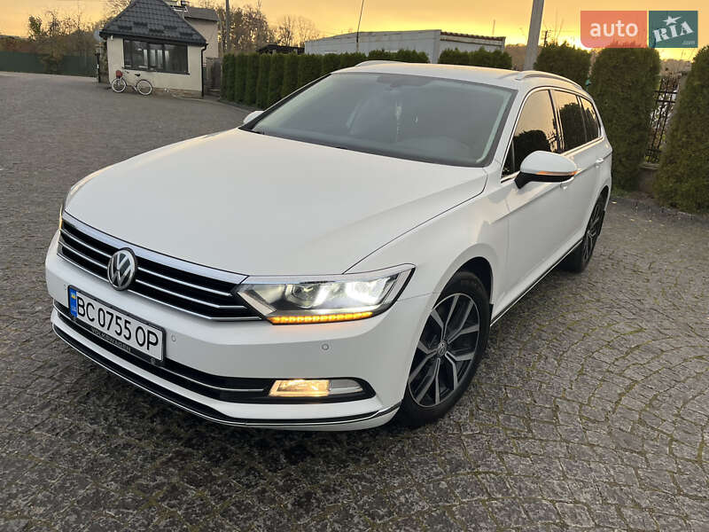 Універсал Volkswagen Passat 2018 в Львові фото 44 Універсал Volkswagen Passat 2018 в Львові
