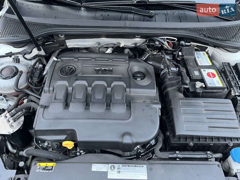 Універсал Volkswagen Passat 2018 в Львові фото 105 Універсал Volkswagen Passat 2018 в Львові