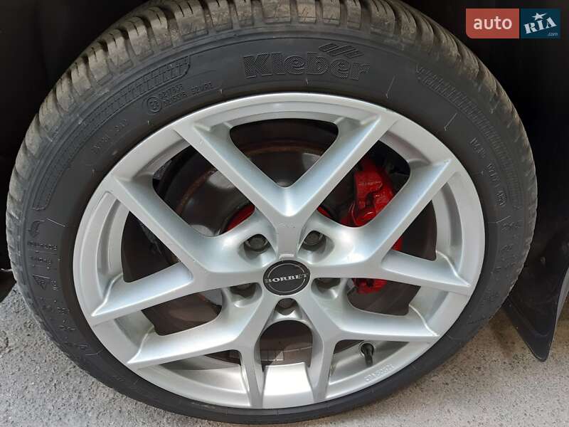 Универсал Volkswagen Passat 2003 в Ровно фото 24 Универсал Volkswagen Passat 2003 в Ровно