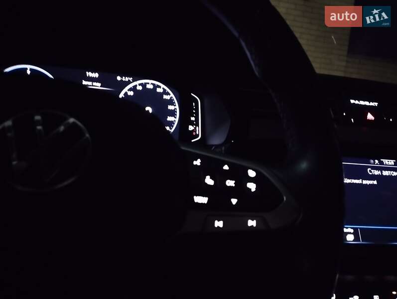 Седан Volkswagen Passat 2021 в Черкассах