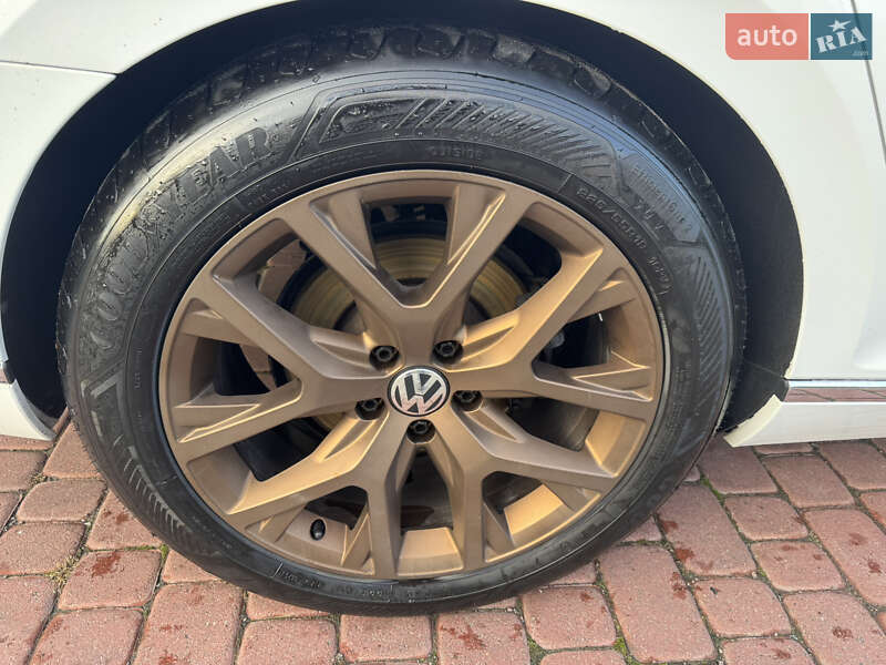 Универсал Volkswagen Passat 2020 в Ковеле
