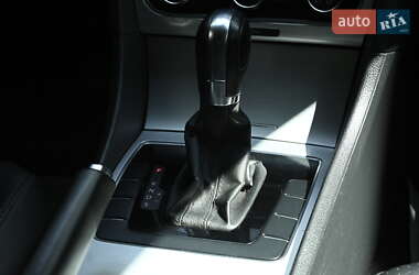 Седан Volkswagen Passat 2012 в 