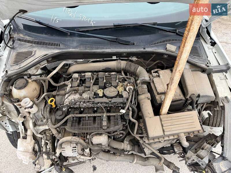 Седан Volkswagen Passat 2020 в Киеве