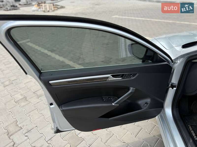 Седан Volkswagen Passat 2016 в Кривом Роге фото 22 Седан Volkswagen Passat 2016 в Кривом Роге