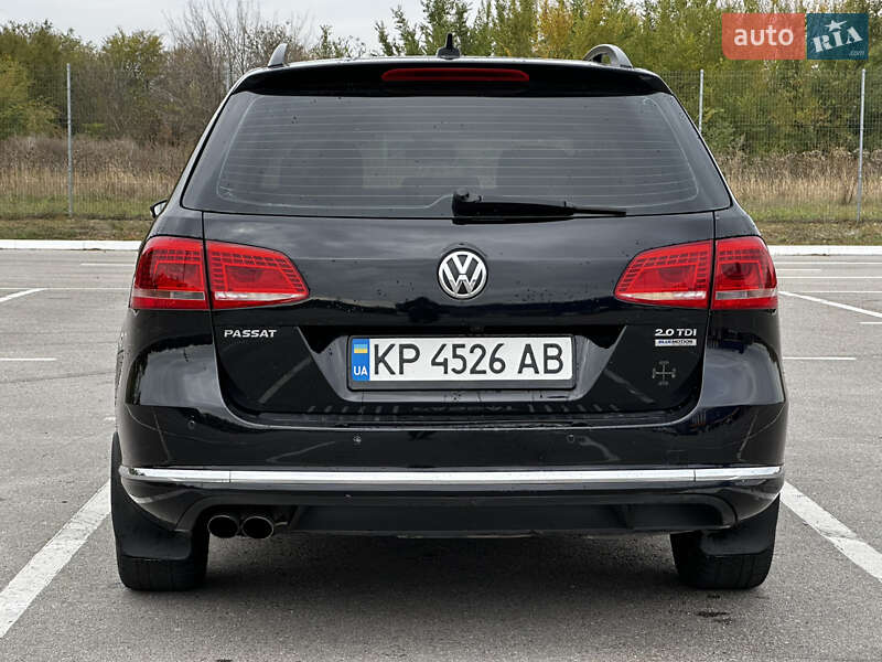 Універсал Volkswagen Passat 2012 в Запоріжжі
