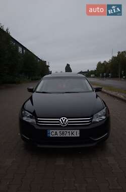 Седан Volkswagen Passat 2012 в Звенигородці