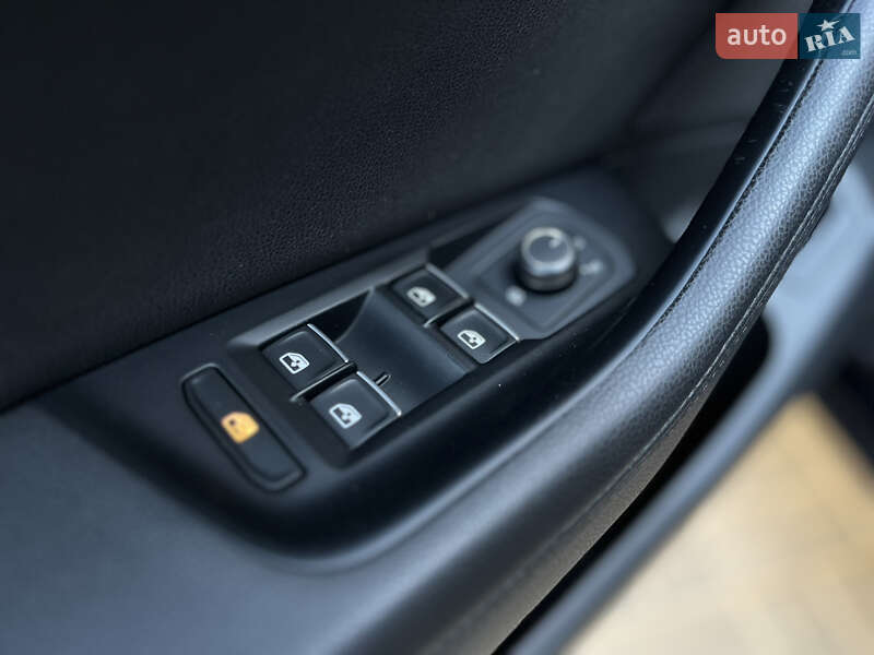 Универсал Volkswagen Passat 2015 в Харькове