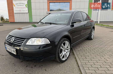 Седан Volkswagen Passat 2004 в Виноградове