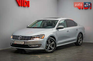 Седан Volkswagen Passat 2012 в Киеве