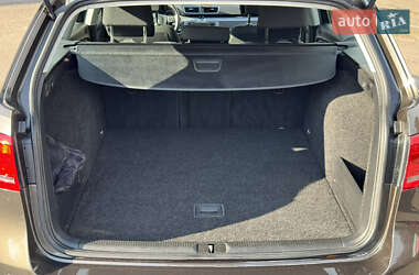 Универсал Volkswagen Passat 2012 в 