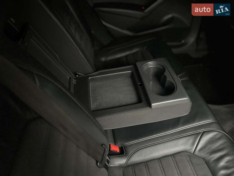 Седан Volkswagen Passat 2015 в Киеве фото 22 Седан Volkswagen Passat 2015 в Киеве