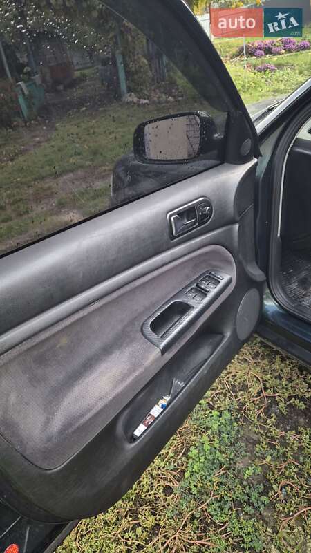 Універсал Volkswagen Passat 1998 в Обухові
