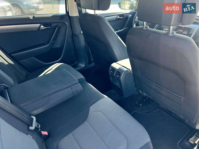 Универсал Volkswagen Passat 2011 в Полтаве фото 8 Универсал Volkswagen Passat 2011 в Полтаве