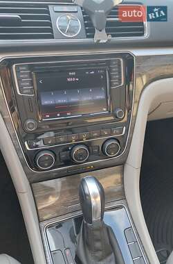 Седан Volkswagen Passat 2016 в 