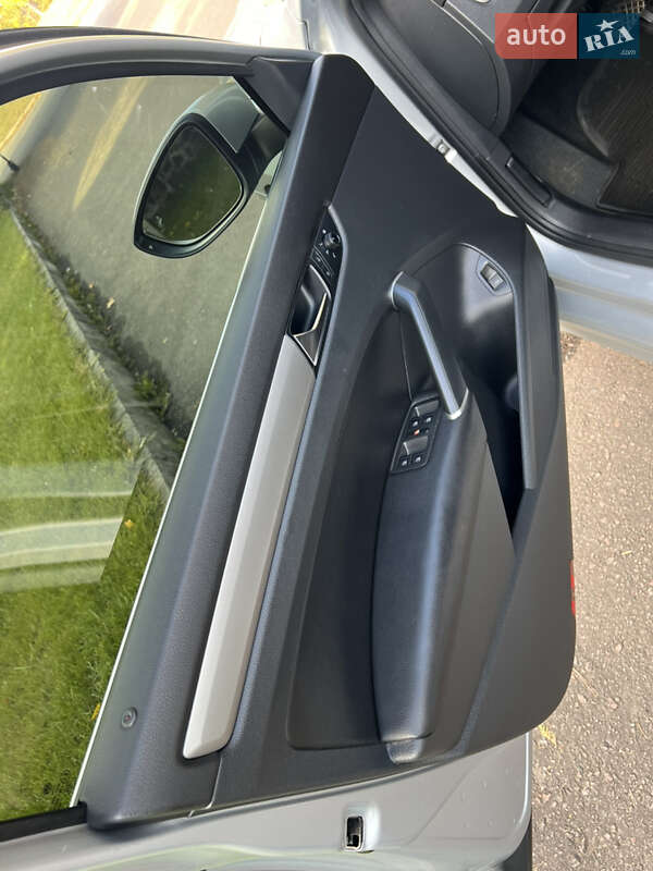 Седан Volkswagen Passat 2020 в Рівному фото 18 Седан Volkswagen Passat 2020 в Рівному