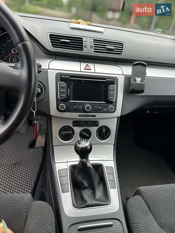 Универсал Volkswagen Passat 2009 в Черновцах фото 4 Универсал Volkswagen Passat 2009 в Черновцах
