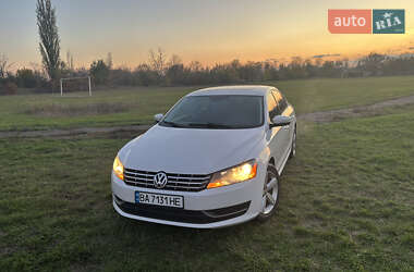Седан Volkswagen Passat 2013 в Новоукраїнці