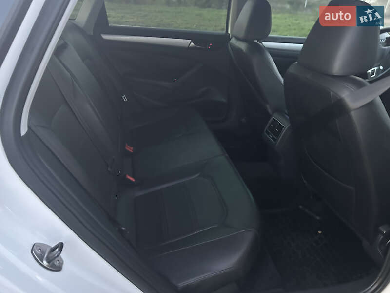 Седан Volkswagen Passat 2013 в Новоукраинке фото 8 Седан Volkswagen Passat 2013 в Новоукраинке