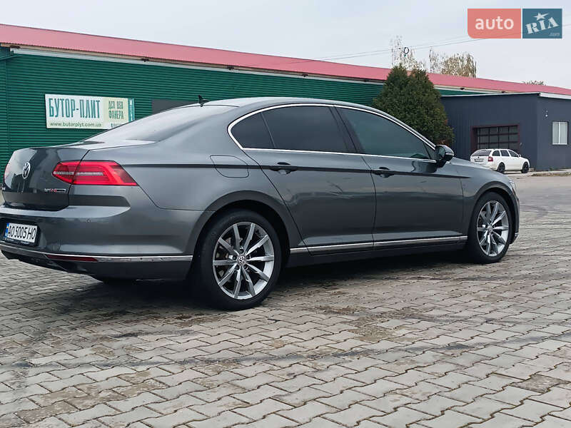 Седан Volkswagen Passat 2015 в Хусті фото 4 Седан Volkswagen Passat 2015 в Хусті
