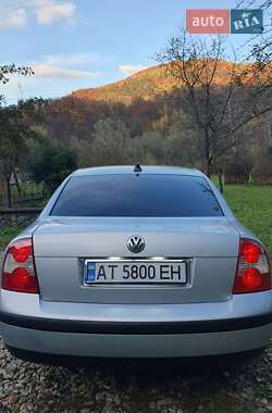 Седан Volkswagen Passat 2003 в  фото 6 Седан Volkswagen Passat 2003 в