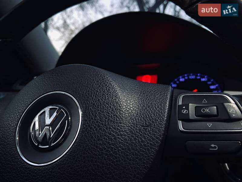 Універсал Volkswagen Passat 2007 в Миколаєві