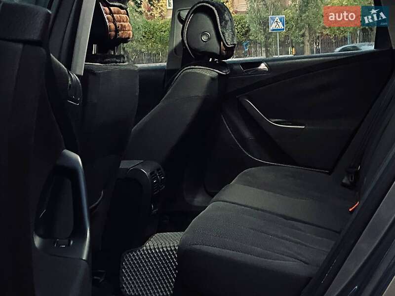 Універсал Volkswagen Passat 2007 в Миколаєві