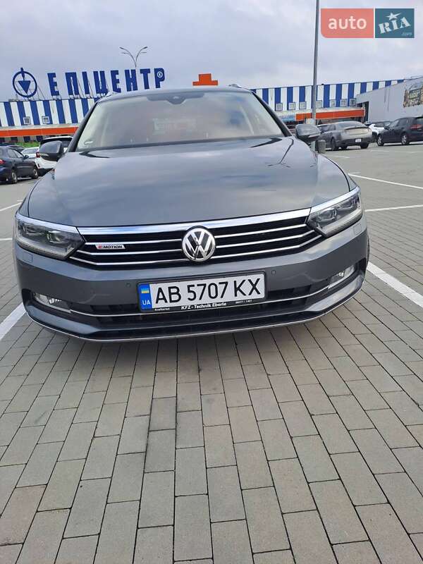 Універсал Volkswagen Passat 2016 в Вінниці