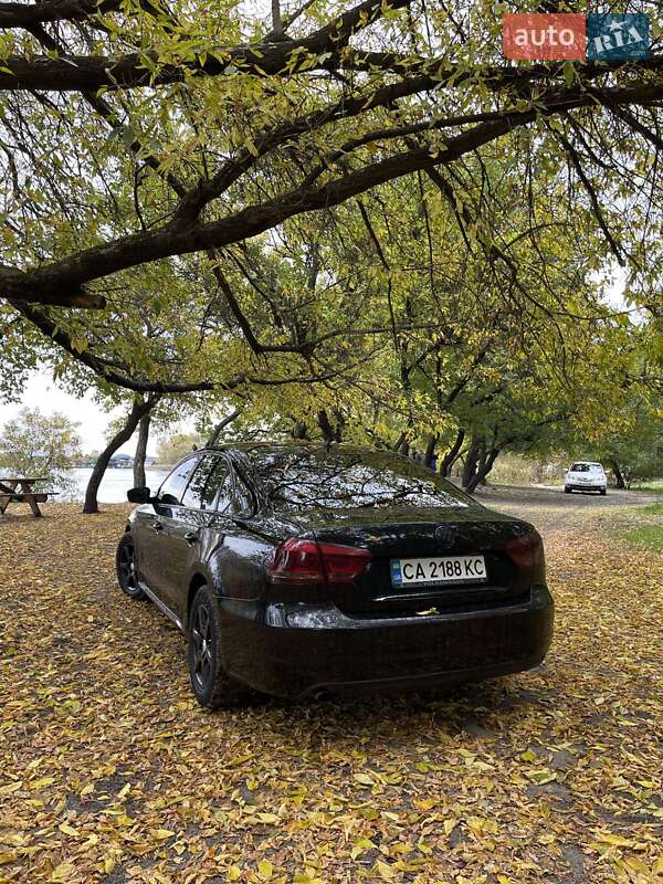 Седан Volkswagen Passat 2013 в Черкасах