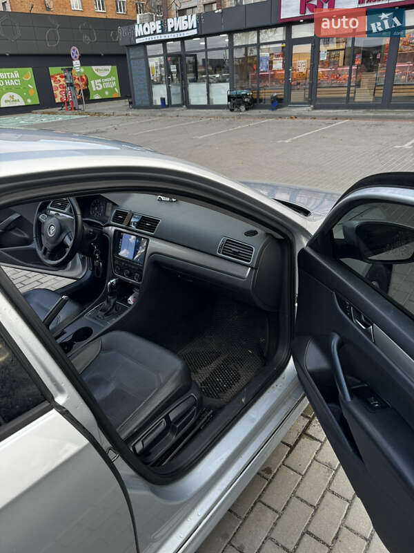 Седан Volkswagen Passat 2013 в Белой Церкви фото 10 Седан Volkswagen Passat 2013 в Белой Церкви