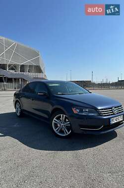 Седан Volkswagen Passat 2014 в 