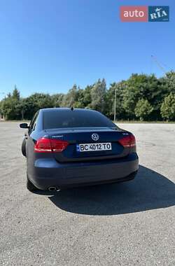 Седан Volkswagen Passat 2014 в 