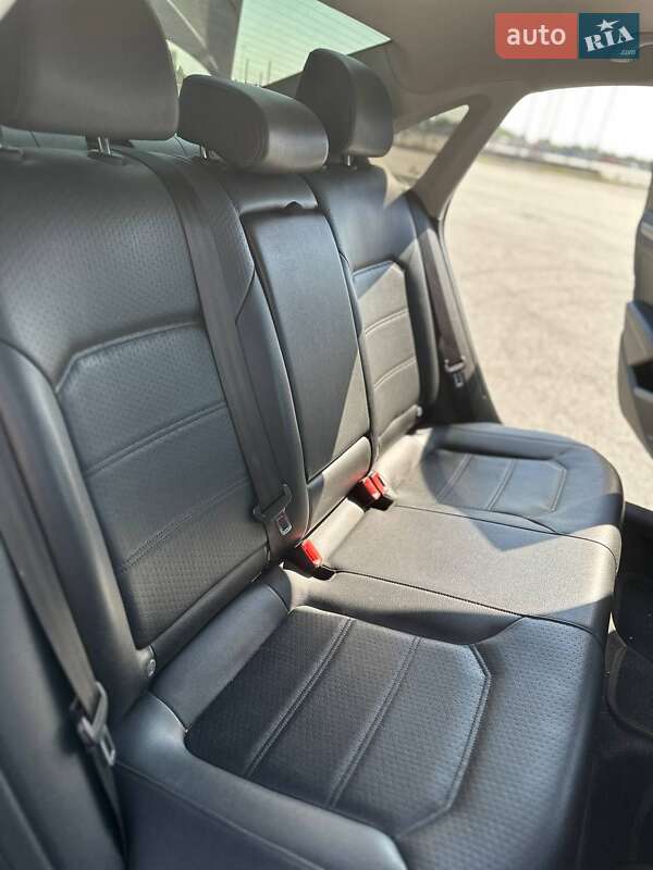 Седан Volkswagen Passat 2014 в Рожнятове фото 22 Седан Volkswagen Passat 2014 в Рожнятове