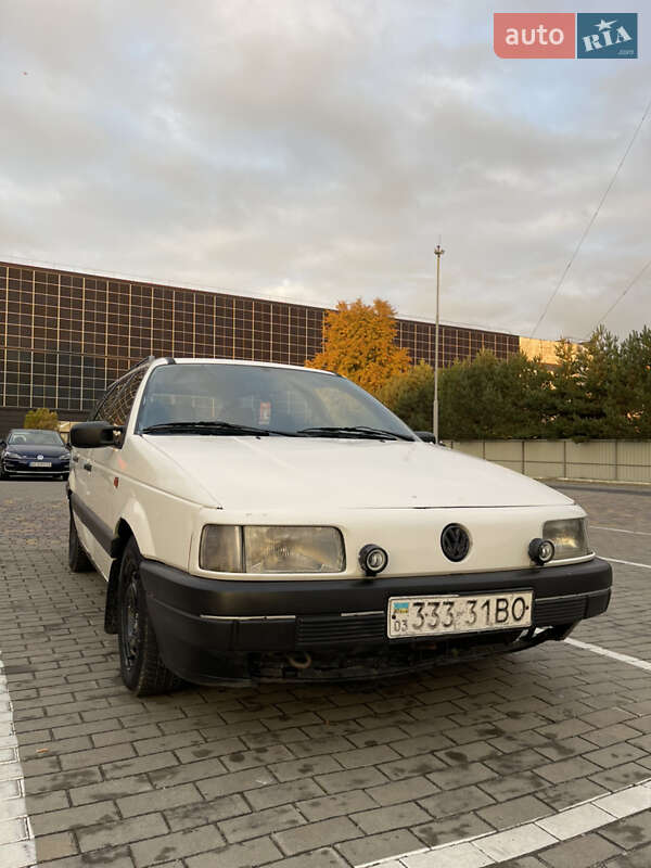 Универсал Volkswagen Passat 1992 в Луцке