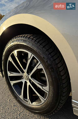 Седан Volkswagen Passat 2018 в 