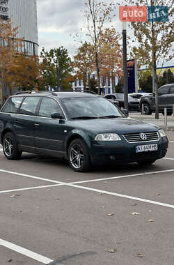 Универсал Volkswagen Passat 2001 в Киеве