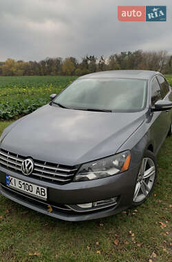 Седан Volkswagen Passat 2015 в Вінниці