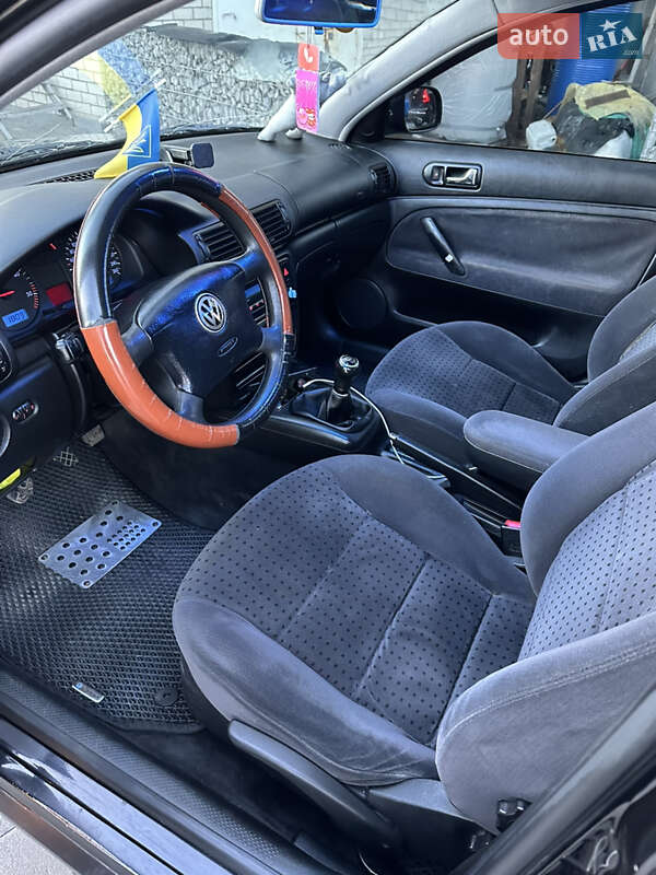 Универсал Volkswagen Passat 1999 в Житомире