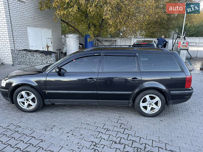 Универсал Volkswagen Passat 1999 в Житомире
