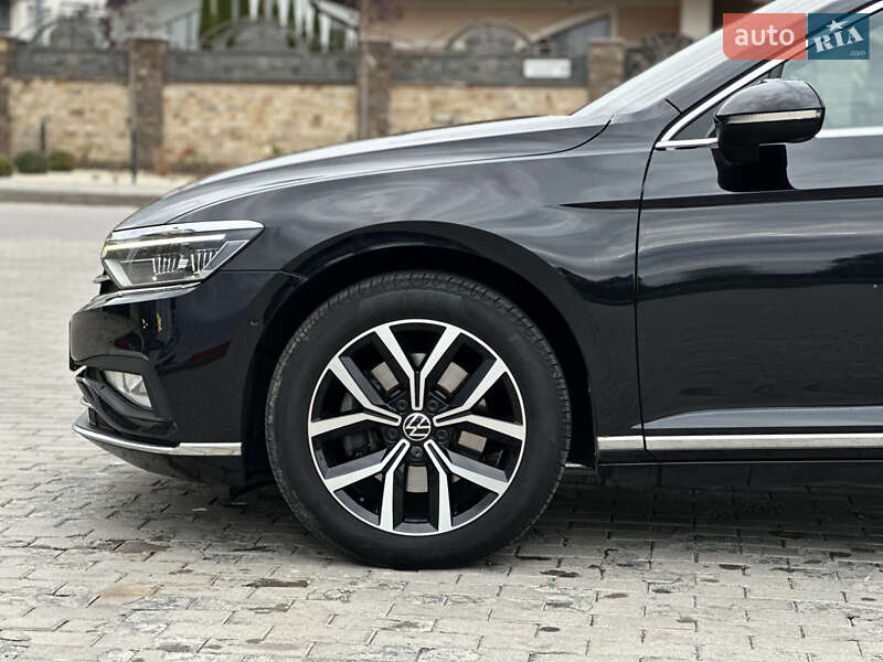 Седан Volkswagen Passat 2021 в Ровно фото 35 Седан Volkswagen Passat 2021 в Ровно