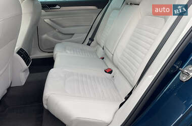 Универсал Volkswagen Passat 2022 в 