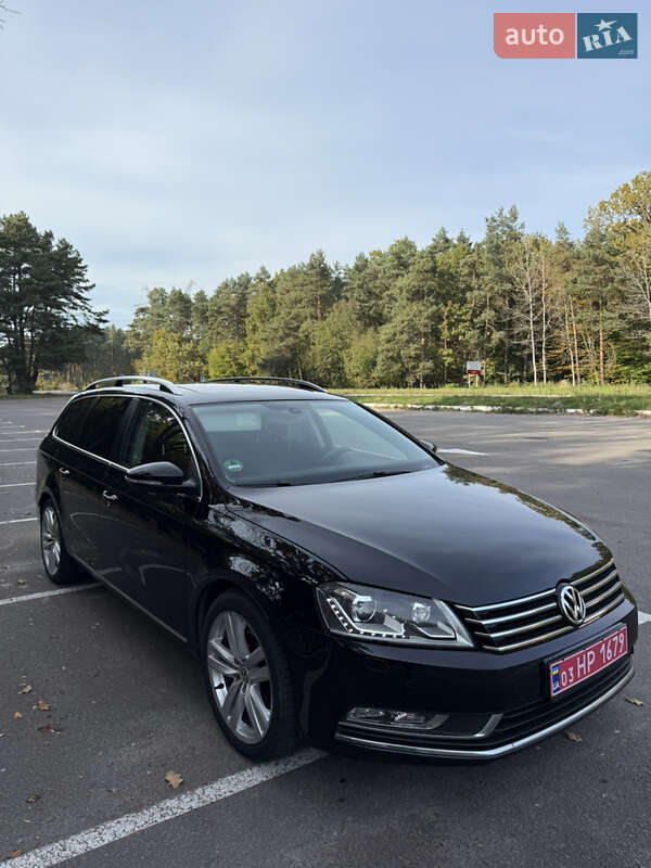 Универсал Volkswagen Passat 2013 в Ровно фото 2 Универсал Volkswagen Passat 2013 в Ровно