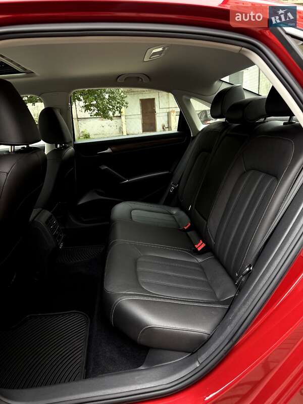 Седан Volkswagen Passat 2021 в Ромнах фото 12 Седан Volkswagen Passat 2021 в Ромнах