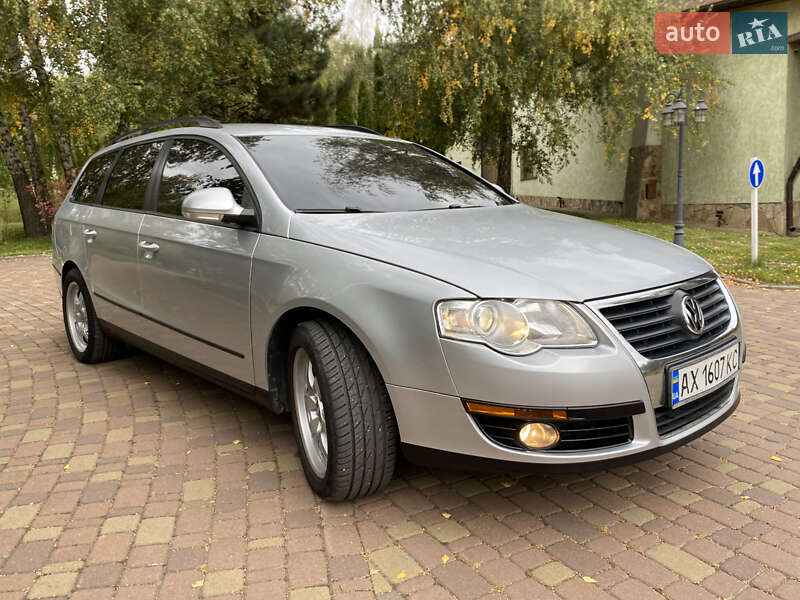 Универсал Volkswagen Passat 2010 в Харькове
