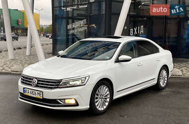 Седан Volkswagen Passat 2017 в Киеве