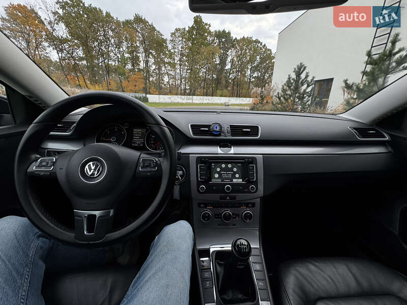 Універсал Volkswagen Passat 2014 в Луцьку фото 81 Універсал Volkswagen Passat 2014 в Луцьку